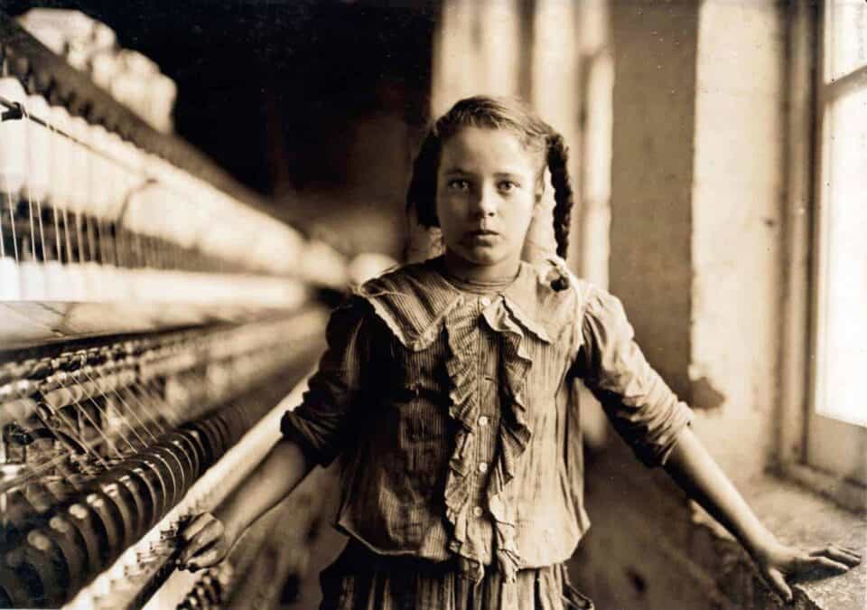 Factory workers in the Victorian era Why did children work in